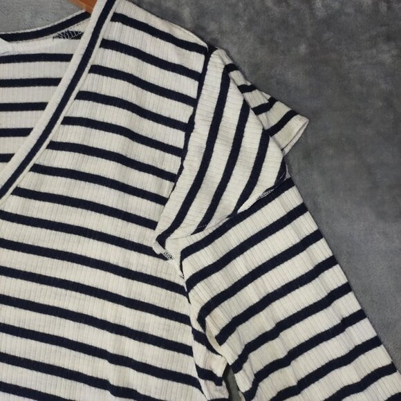Jack by BB Dakota Women S Navy White stripes Soft rib knit Nautical V-Neck Top - Picture 5 of 10